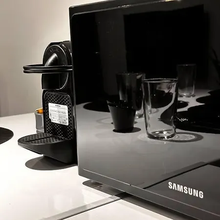 아파트 Elite With Private Parking *