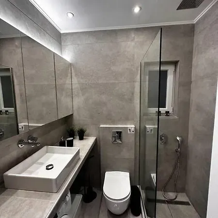 아파트 Elite With Private Parking *