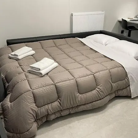 Elite With Private Parking