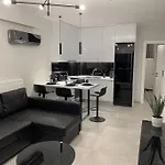 Elite With Private Parking Apartman Kavála