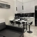 Elite With Private Parking Apartman Kavála